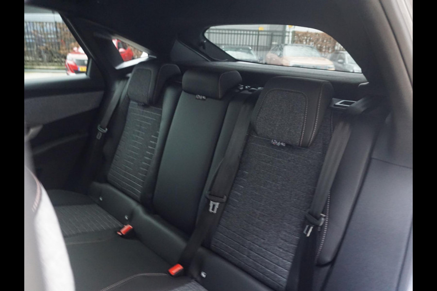 Peugeot 3008 1.6 plug-in Hybrid 195 Allure