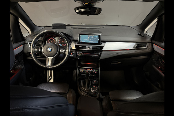 BMW 2 Serie Active Tourer 218i Centennial High Executive | M-Sport | Head UP | Leder | Stoelverwarming