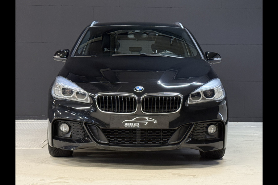 BMW 2 Serie Active Tourer 218i Centennial High Executive | M-Sport | Head UP | Leder | Stoelverwarming