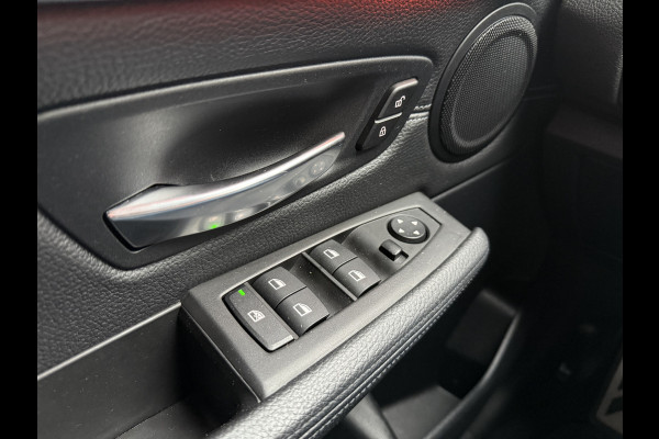 BMW 2 Serie Active Tourer 218i Centennial High Executive | M-Sport | Head UP | Leder | Stoelverwarming