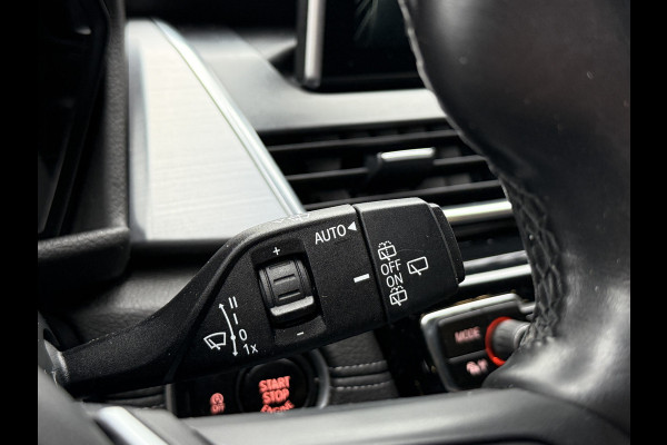 BMW 2 Serie Active Tourer 218i Centennial High Executive | M-Sport | Head UP | Leder | Stoelverwarming