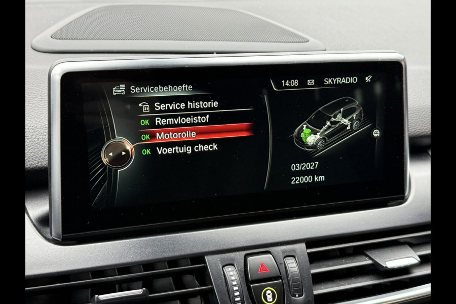 BMW 2 Serie Active Tourer 218i Centennial High Executive | M-Sport | Head UP | Leder | Stoelverwarming