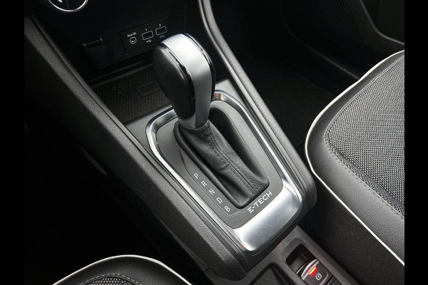 Renault Captur 1.6 E-Tech Plug-in Hybrid 160 Serie Limitée E-TECH 1/2 LEER | CAMERA | CLIMA | SFEER-VERLICHTING