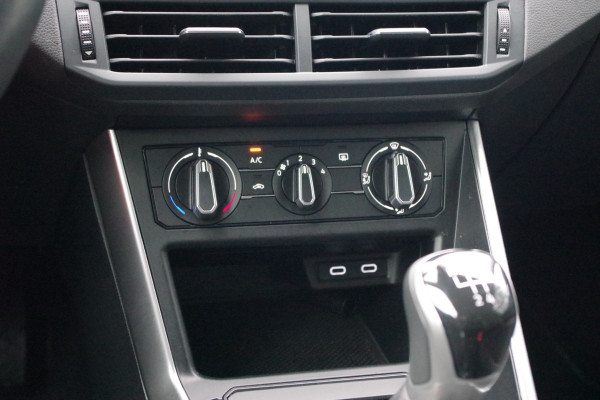 Volkswagen Polo 1.0 TSI 95 PK Life, Carplay, LED, Adap. Cruise Control