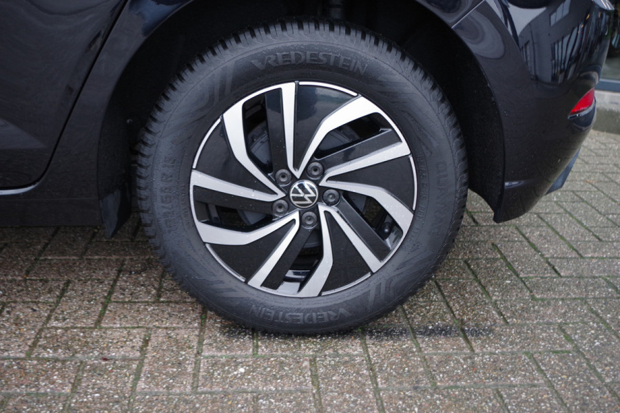 Volkswagen Polo 1.0 TSI 95 PK Life, Carplay, LED, Adap. Cruise Control