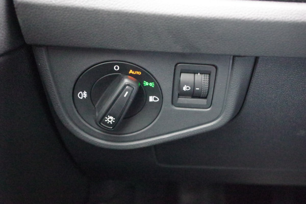 Volkswagen Polo 1.0 TSI 95 PK Life, Carplay, LED, Adap. Cruise Control