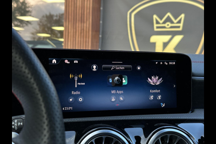 Mercedes-Benz CLA-Klasse 200 d AMG Line Panoramadak Multibeam Adapt. Cruise Ambient Keyless 360Cam