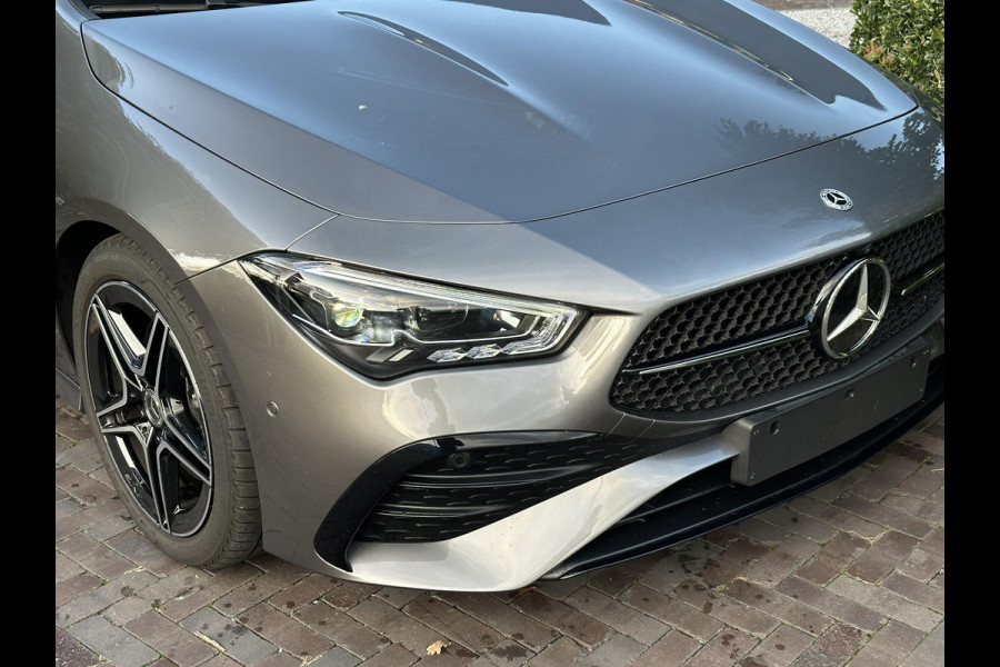 Mercedes-Benz CLA-Klasse 200 d AMG Line Panoramadak Multibeam Adapt. Cruise Ambient Keyless 360Cam