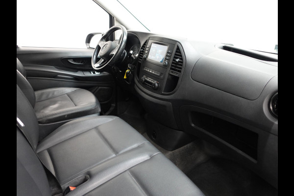 Mercedes-Benz Vito 114 CDI Automaat Dubbele Cabine 6-zits Navigatie Apple Carplay Trekhaak Cruise control  Euro6