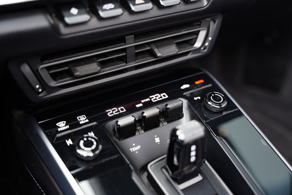 Porsche 911 992 Cabriolet 3.0 Carrera 4 S GERESERVEERD