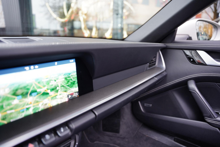 Porsche 911 992 Cabriolet 3.0 Carrera 4 S GERESERVEERD