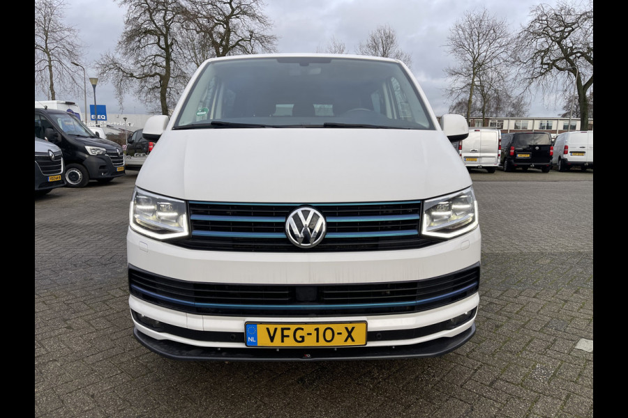 Volkswagen Transporter 2.0 TDI 150pk automaat L2H1 DC 5 persoons Highline / vaste prijs rijklaar € 34.950 ex btw / lease vanaf € 570 / lederen bekleding / adaptive cruise / airco / navigatie / euro 6 / bpm vrij !
