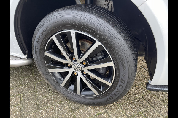 Volkswagen Transporter 2.0 TDI 150pk automaat L2H1 DC 5 persoons Highline / vaste prijs rijklaar € 34.950 ex btw / lease vanaf € 570 / lederen bekleding / adaptive cruise / airco / navigatie / euro 6 / bpm vrij !