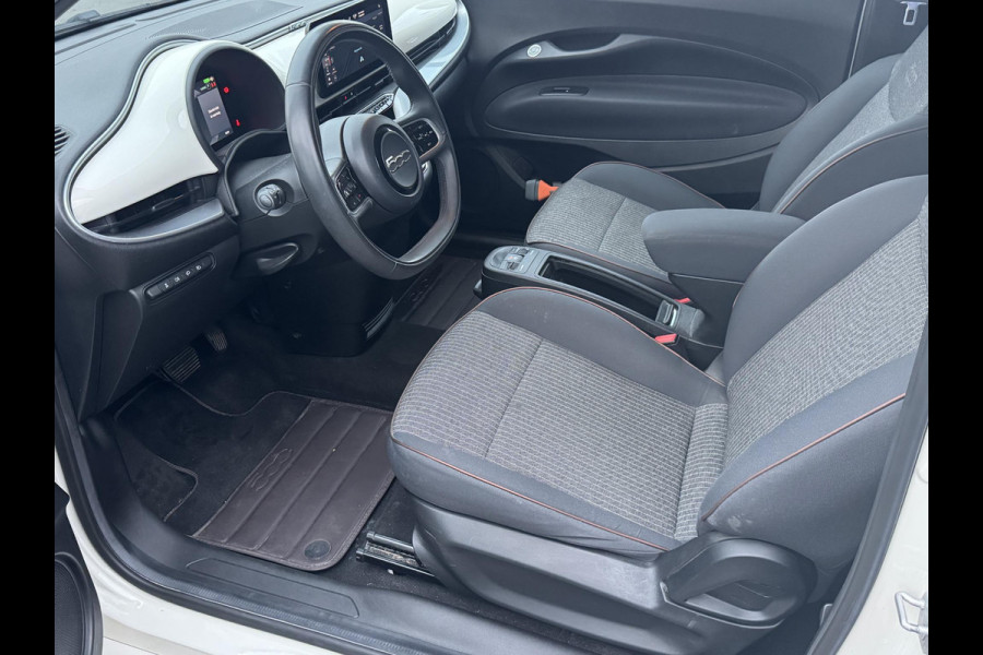 Fiat 500 e Business Launch Edition 42 kWh LED | Climate Control | Camera