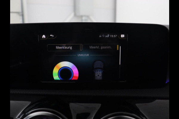 Mercedes-Benz CLA-Klasse 250e AMG Line | Stoelverwarming | Carplay | Trekhaak | Leder/Alcantara | Navigatie | Full LED | Park Assist | Sfeerverlichting | Climate control | Cruise control | PHEV | Plug In