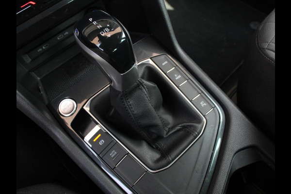 Volkswagen Tiguan 1.4 TSI 245pk PHEV Life DSG | Navigatie | Apple Carplay/Android Auto | Parkeersensoren | Adaptive Cruise Control | Elektrische achterklep | Virtual Cockpit | Climate Control | Keyless Entry