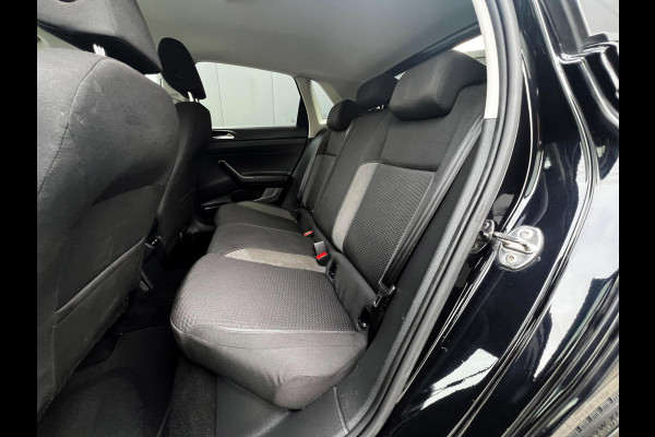 Volkswagen Polo 1.0 TSI R-Line Business AC_Navi_Carplay_Led_Virtual cocpit