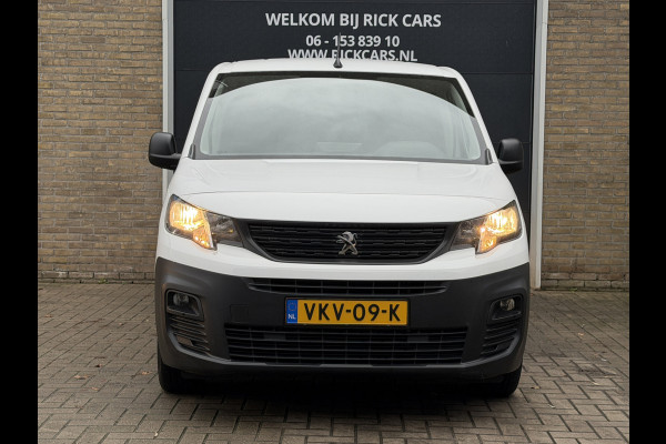 Peugeot Partner 1.2 PureTech 111PK Benzine Premium CarPlay/cruice control/navi