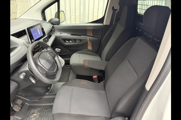 Peugeot Partner 1.2 PureTech 111PK Benzine Premium CarPlay/cruice control/navi