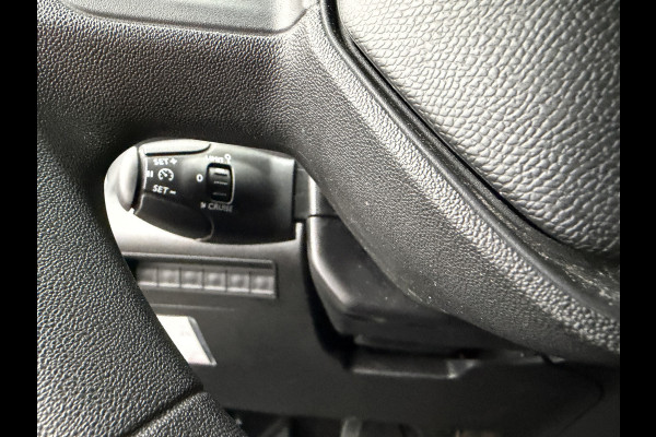 Peugeot Partner 1.2 PureTech 111PK Benzine Premium CarPlay/cruice control/navi