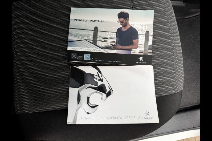 Peugeot Partner 1.2 PureTech 111PK Benzine Premium CarPlay/cruice control/navi