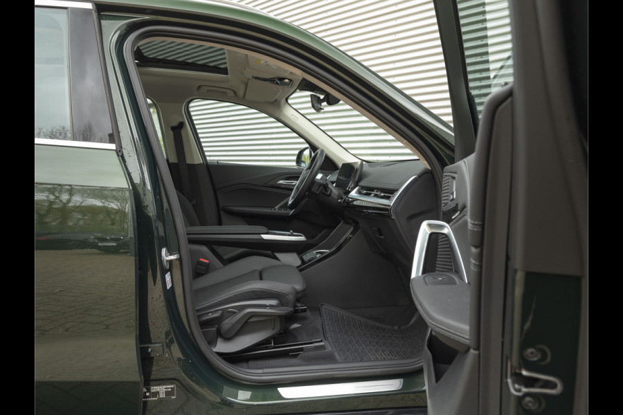 BMW X1 xDrive25e - xLine - Pano - Trekhaak - Camera - Stuurwiel verwarmd