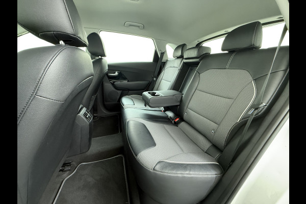 Kia e-Niro EV 64kWh SOH 100% W-pomp Navi Adaptive-Cruise Camera 1/2 Leer Apple Carplay Android AutoEcc DynamicLine Stoel-Stuurverwarming Pdc Lane Assist VESS DAB Led Isofix Keyless 1e Eigenaar Origineel Nederlandse Auto Nieuwprijs €43.970,-