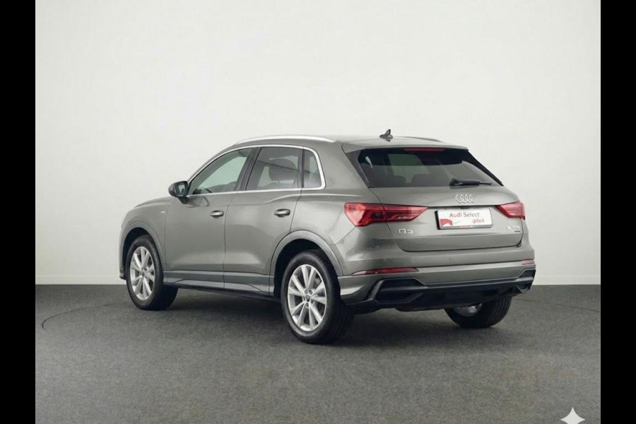 Audi Q3 35 TFSI S edition 150pk | Navigatie | Adaptieve cruise controle | Verwarmbare voorstoelen