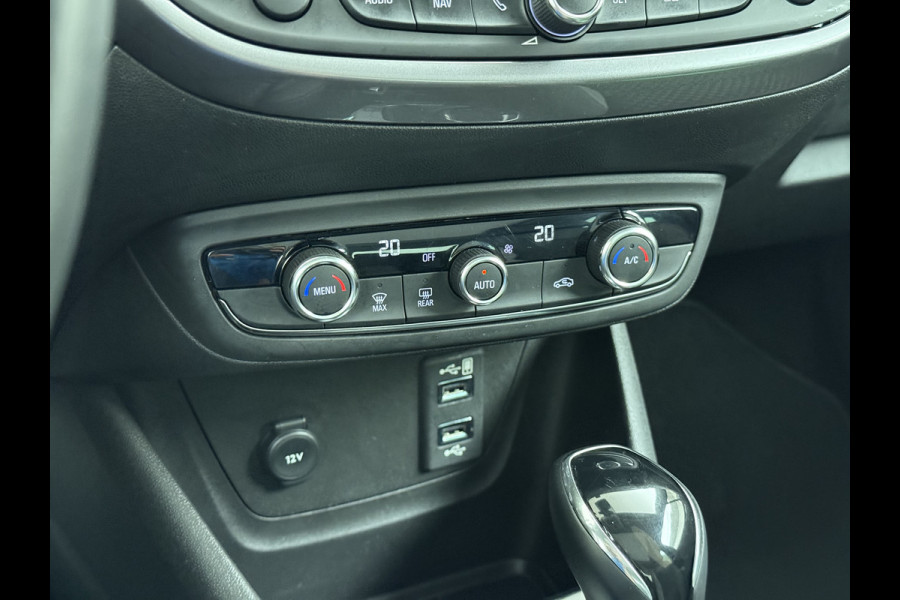 Opel Crossland X T 111PK AUT-6 Pano-Dak Pdc Trekhaak Navi Ecc HUD Apple Carplay Android Auto 360°Camera Bord-Herkenning Head-Up Display Innovatio AGR-Comfort Stoelen Lmv Cruise Control Isofix DAB+ Bluetooth Lane Assist Led Head-Up-Display Super-compleet Origineel Nederlandse Auto Distributieriem is vervangen!