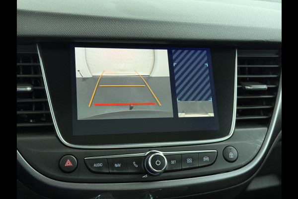 Opel Crossland X T 111PK AUT-6 Pano-Dak Pdc Trekhaak Navi Ecc HUD Apple Carplay Android Auto 360°Camera Bord-Herkenning Head-Up Display Innovatio AGR-Comfort Stoelen Lmv Cruise Control Isofix DAB+ Bluetooth Lane Assist Led Head-Up-Display Super-compleet Origineel Nederlandse Auto Distributieriem is vervangen!