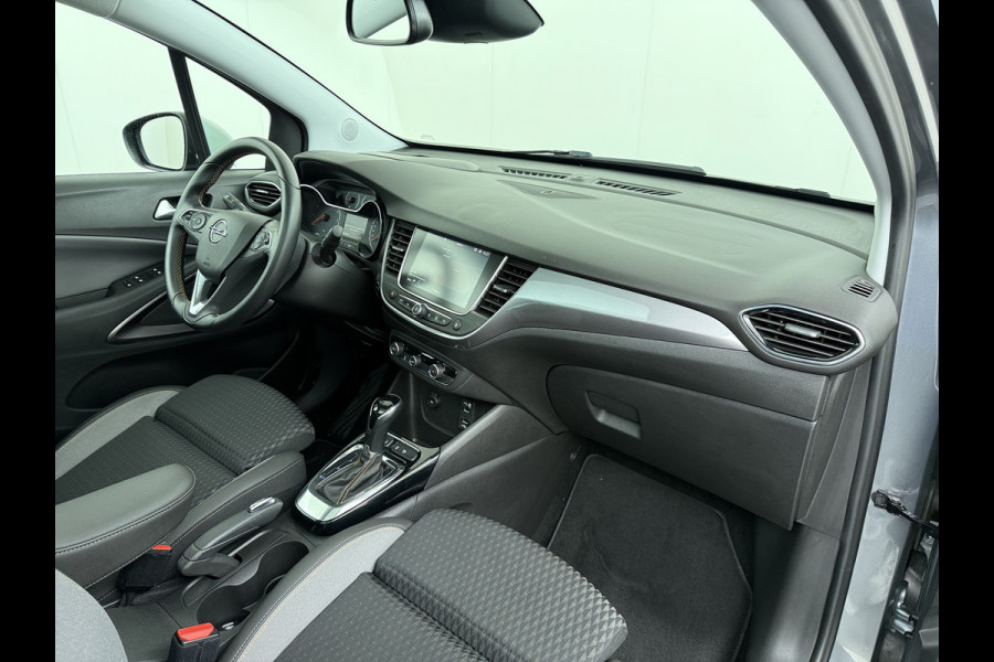 Opel Crossland X T 111PK AUT-6 Pano-Dak Pdc Trekhaak Navi Ecc HUD Apple Carplay Android Auto 360°Camera Bord-Herkenning Head-Up Display Innovatio AGR-Comfort Stoelen Lmv Cruise Control Isofix DAB+ Bluetooth Lane Assist Led Head-Up-Display Super-compleet Origineel Nederlandse Auto Distributieriem is vervangen!