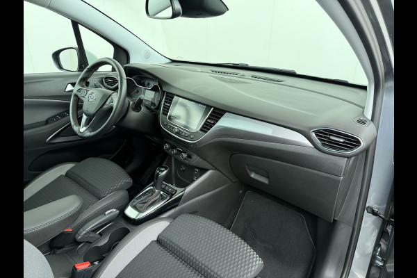 Opel Crossland X T 111PK AUT-6 Pano-Dak Pdc Trekhaak Navi Ecc HUD Apple Carplay Android Auto 360°Camera Bord-Herkenning Head-Up Display Innovatio AGR-Comfort Stoelen Lmv Cruise Control Isofix DAB+ Bluetooth Lane Assist Led Head-Up-Display Super-compleet Origineel Nederlandse Auto Distributieriem is vervangen!