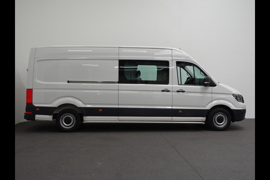 Volkswagen Crafter 140pk L4H3 / L3H2 Dubbele cabine Airco Cruise control Trekhaak Navigatie Carplay  Camera Sidebars Euro6
