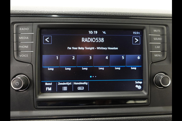 Volkswagen Crafter 140pk L4H3 / L3H2 Dubbele cabine Airco Cruise control Trekhaak Navigatie Carplay  Camera Sidebars Euro6
