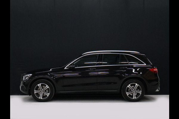 Mercedes-Benz GLC 250 4MATIC [TREKHAAK, BLUETOOTH TELEFOON, CRUISE CONTROL, ACHTERUITRIJCAMERA, PDC ACHTER, STOELVERWARMING, AUTOMATISCHE AIRCO, ELEKTRISCHE ACHTERKLEP, NIEUWSTAAT]