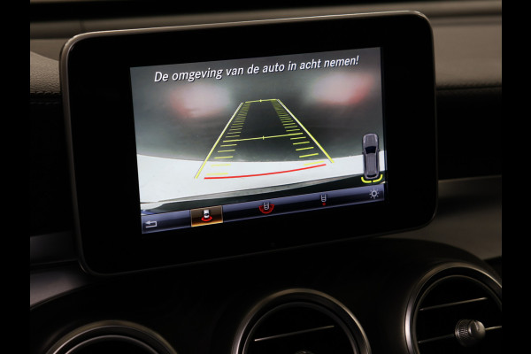 Mercedes-Benz GLC 250 4MATIC [TREKHAAK, BLUETOOTH TELEFOON, CRUISE CONTROL, ACHTERUITRIJCAMERA, PDC ACHTER, STOELVERWARMING, AUTOMATISCHE AIRCO, ELEKTRISCHE ACHTERKLEP, NIEUWSTAAT]