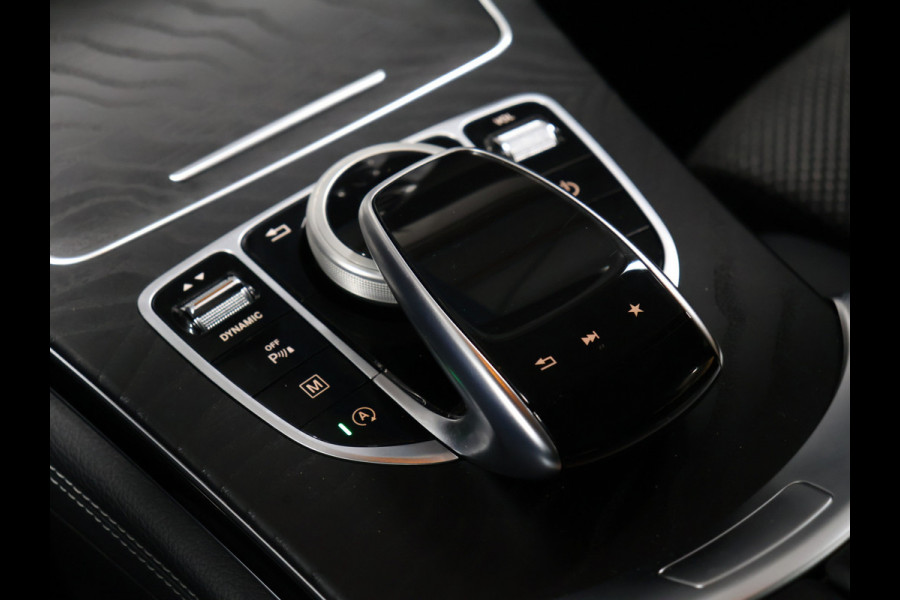 Mercedes-Benz GLC 250 4MATIC [TREKHAAK, BLUETOOTH TELEFOON, CRUISE CONTROL, ACHTERUITRIJCAMERA, PDC ACHTER, STOELVERWARMING, AUTOMATISCHE AIRCO, ELEKTRISCHE ACHTERKLEP, NIEUWSTAAT]