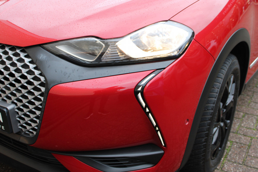 DS DS 3 Crossback E-Tense Performance Line 50 kWh | BLIS | Cruise control | Carplay | Stoelverwarming