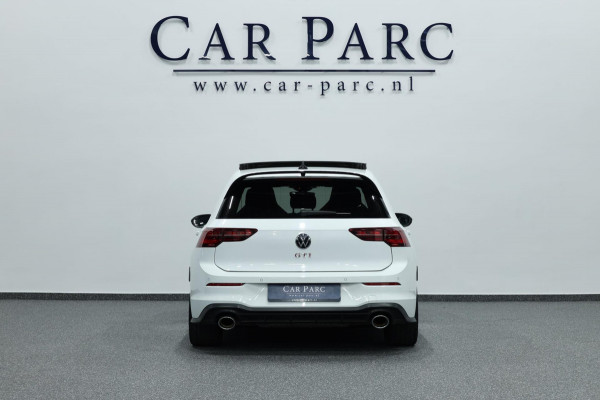 Volkswagen Golf 2.0 TSI GTI Clubsport 301+PK LED+IQ/PANO/HALF LEER+ALCANTARA+S.VERWARMING/19"/LINE/ACC/ECC/12 MND GARANTIE!