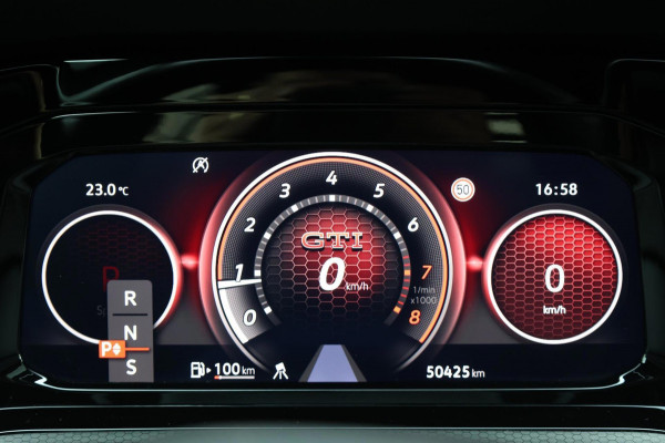 Volkswagen Golf 2.0 TSI GTI Clubsport 301+PK LED+IQ/PANO/HALF LEER+ALCANTARA+S.VERWARMING/19"/LINE/ACC/ECC/12 MND GARANTIE!