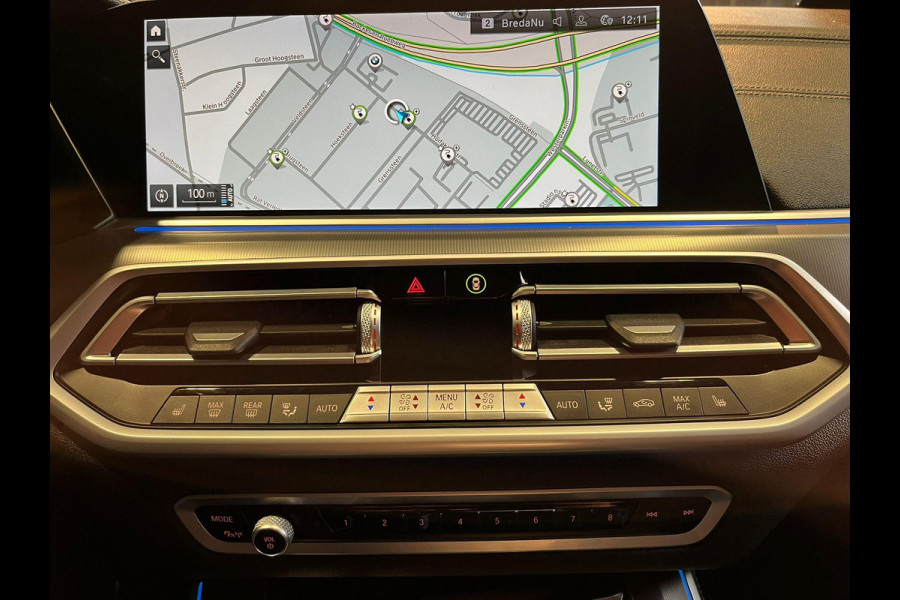 BMW X5 xDrive45e High Executive M Sport / Panoramadak / Achterasbesturing / Head Up Display / Comfortstoel / Driving Assistant Professional / Stuurwielverwarming / Trekhaak / Comforttoegang