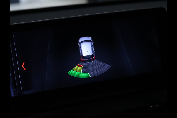 BMW X1 sDrive18i Sport [HEAD-UP DISPLAY, GROOT NAVIGATIE, VOL LEDER, PDC ACHTER, STOELVERWARMING, AUTOMATISCHE AIRCO, ELEKTRISCHE ACHTERKLEP, BMW LED, CRUISE CONTROL, BLUETOOTH TELEFOON, NIEUWSTAAT]