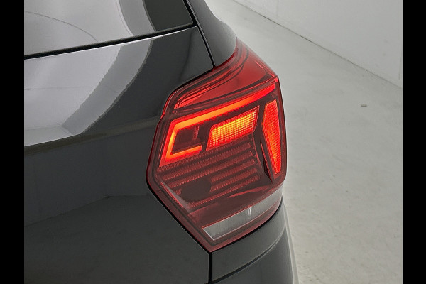 Volkswagen Polo 2.0 TSI GTI | 200PK | BTW | CARPLAY | ACHTERCAM | STOELVERW | ADD CRUISE | DIG DASH | CLIMATE | GOED ONDERH