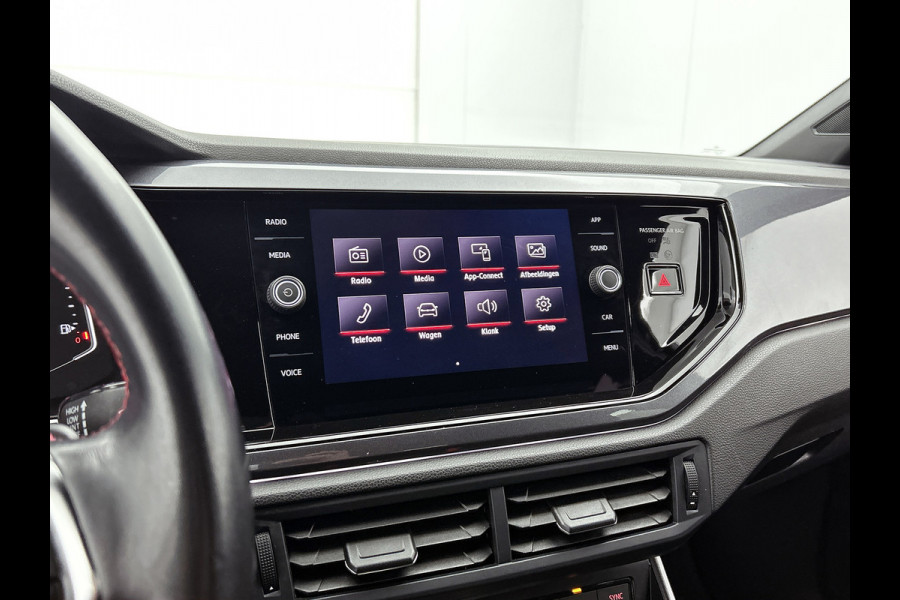 Volkswagen Polo 2.0 TSI GTI | 200PK | BTW | CARPLAY | ACHTERCAM | STOELVERW | ADD CRUISE | DIG DASH | CLIMATE | GOED ONDERH