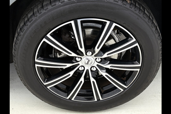 Volvo XC60 T5 AWD 251PK Inscription / Leder / Navigatie /  Winter Line / Business Pack Connect / Intellisafe Pro Line / Line / Apk nieuw