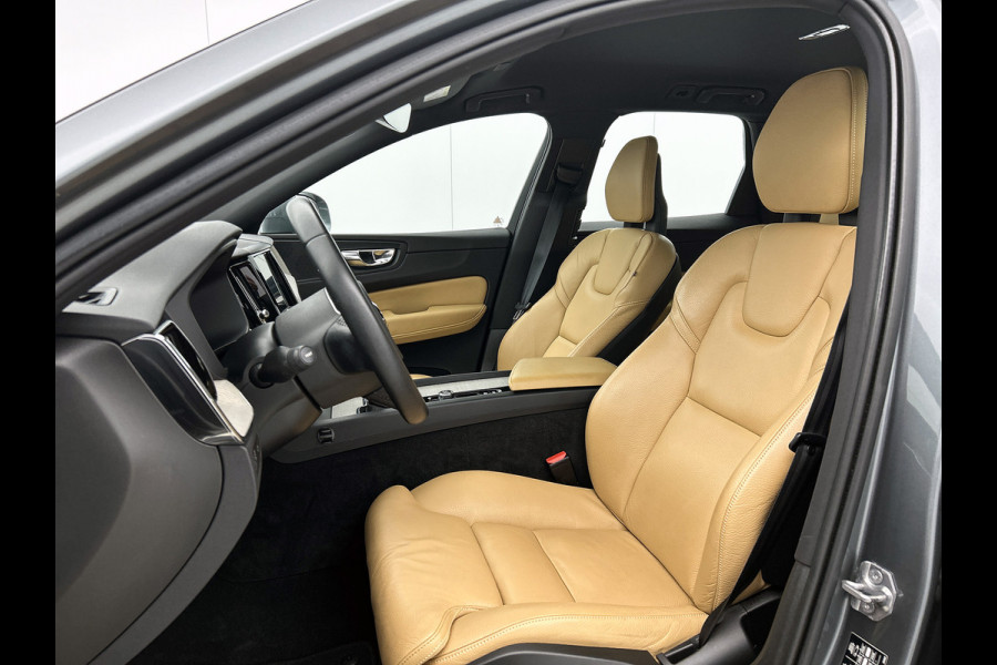 Volvo XC60 T5 AWD 251PK Inscription / Leder / Navigatie /  Winter Line / Business Pack Connect / Intellisafe Pro Line / Line / Apk nieuw