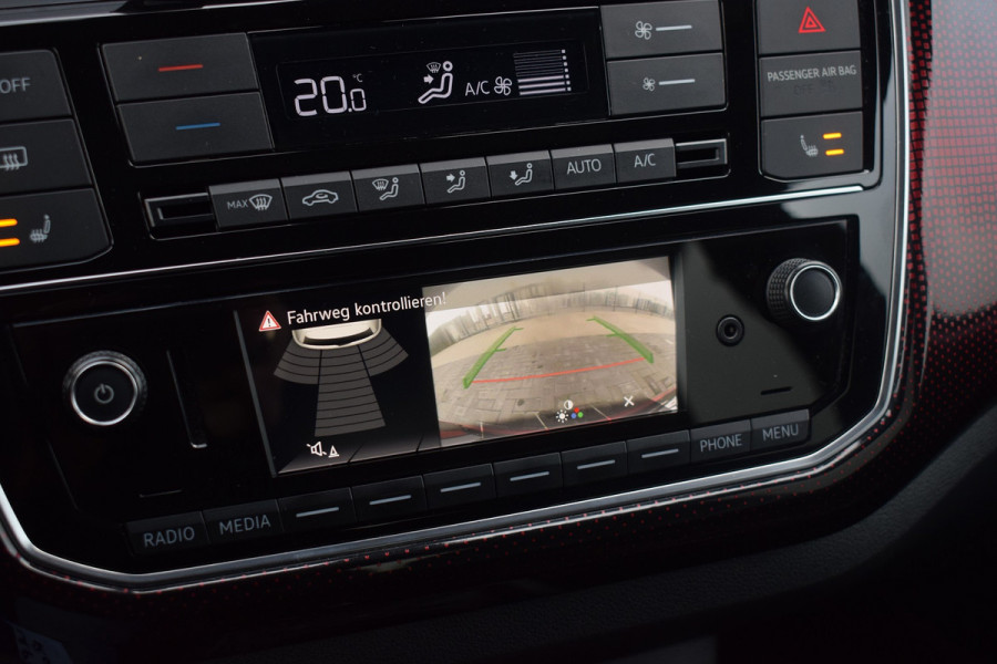 Volkswagen up! GTI 1.0 TSI 116pk | Pano | Beats | Camera