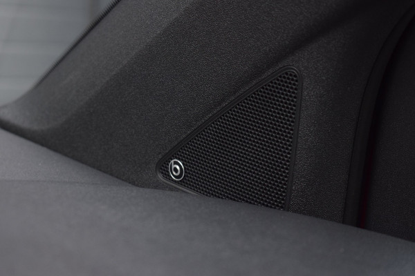 Volkswagen up! GTI 1.0 TSI 116pk | Pano | Beats | Camera