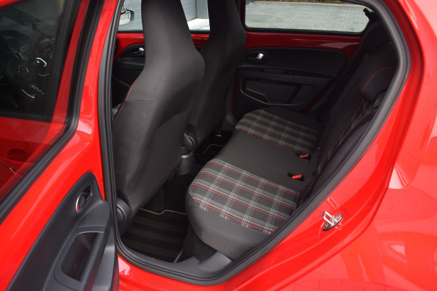 Volkswagen up! GTI 1.0 TSI 116pk | Pano | Beats | Camera