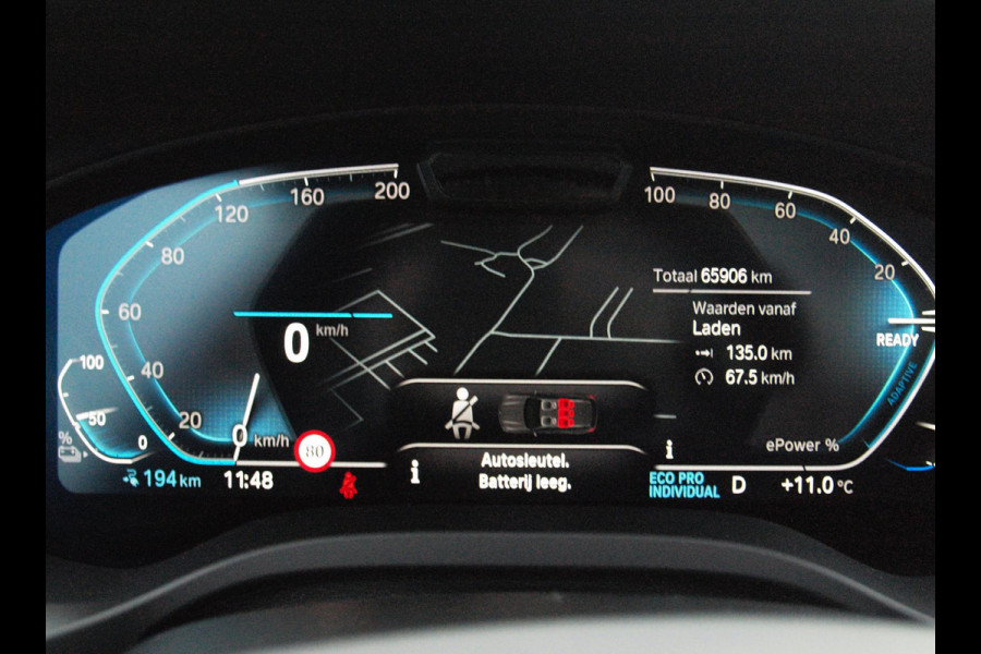 BMW iX3 Executive 80 kWh | Panoramadak | Camera | Apple Carplay | Sfeerverlichting |